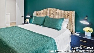 Building Photo - 6790 river