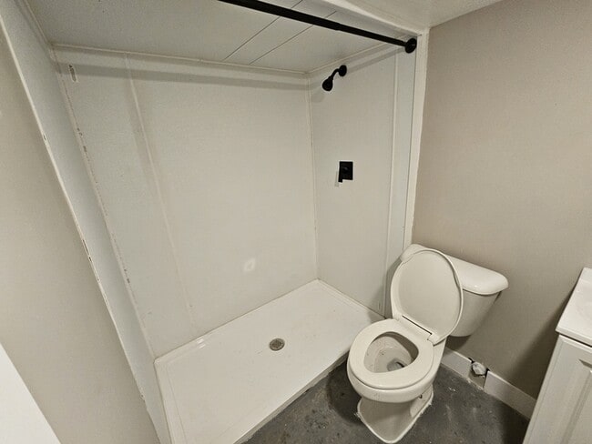 Building Photo - 4211 Spokane Ave