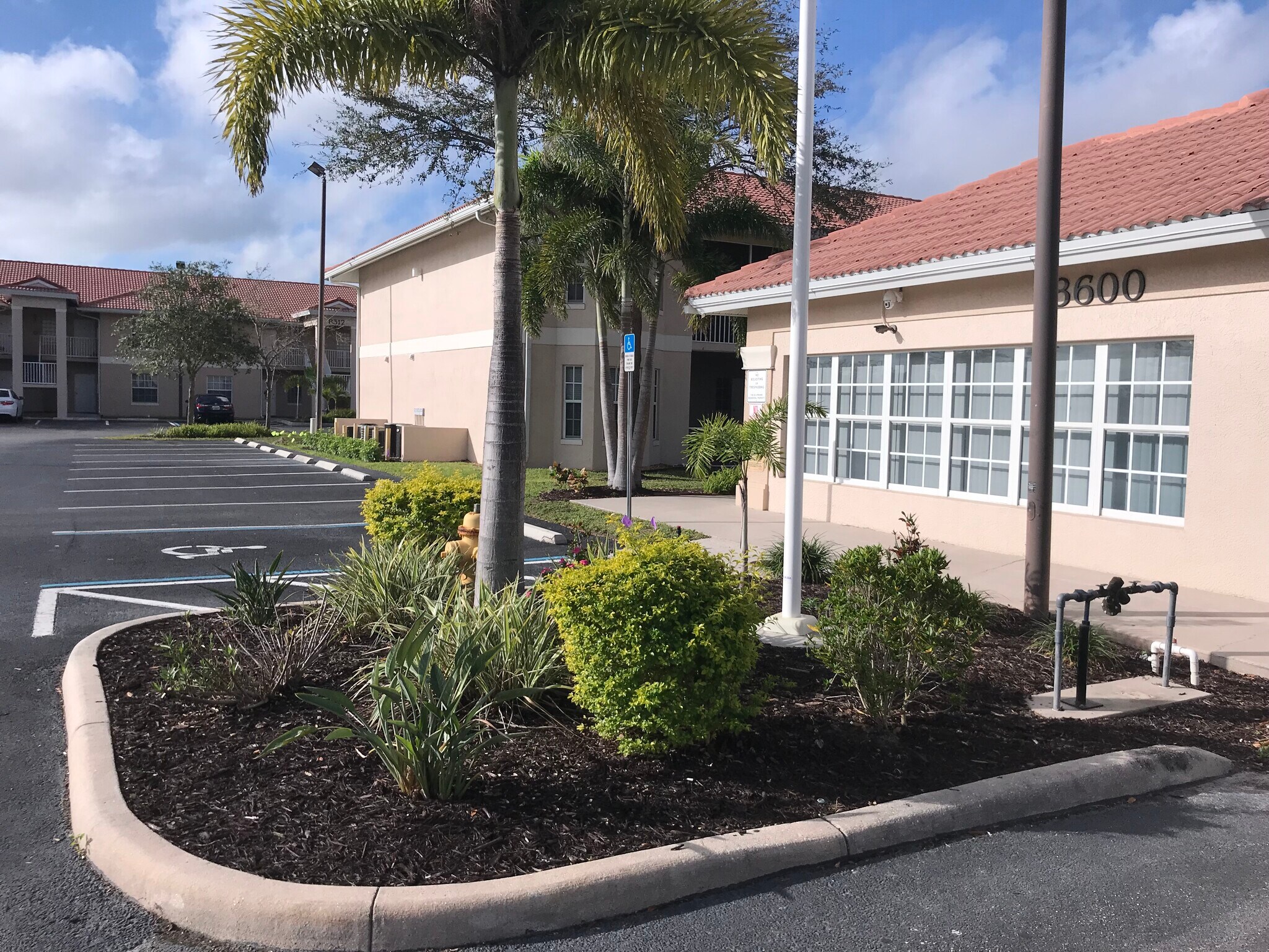 Building Photo - 8423 Bernwood Cove Loop