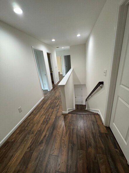 Building Photo - 421 Morgans Creek Ct NW