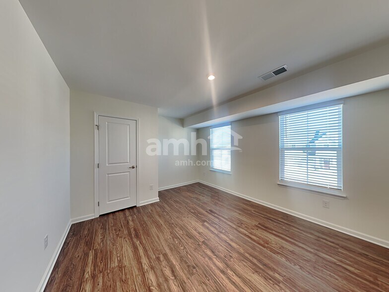 Building Photo - 4165 Garrison Grove Lane