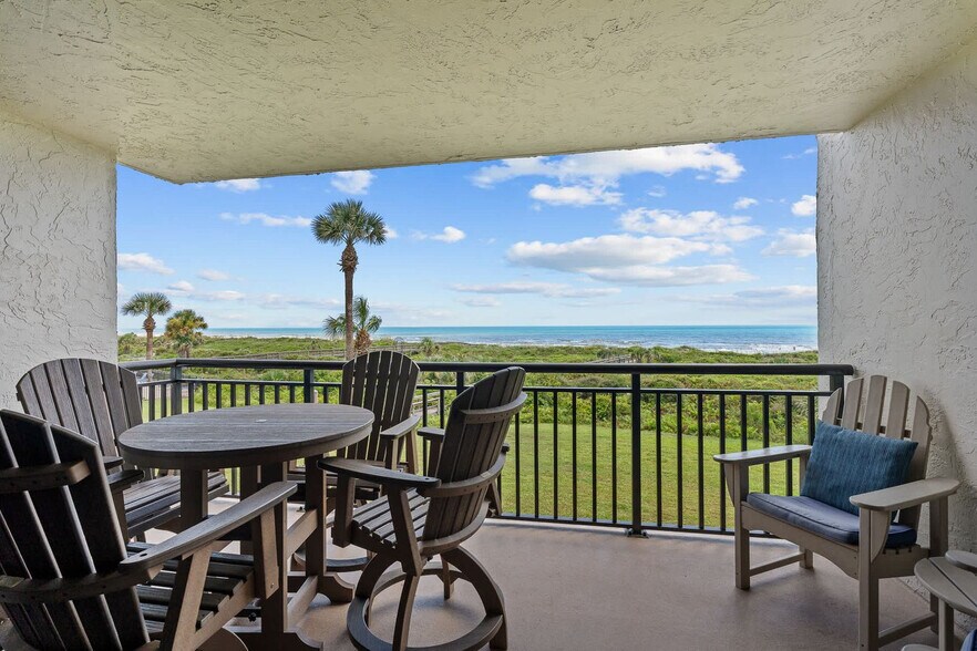 Building Photo - 6240 A1A S