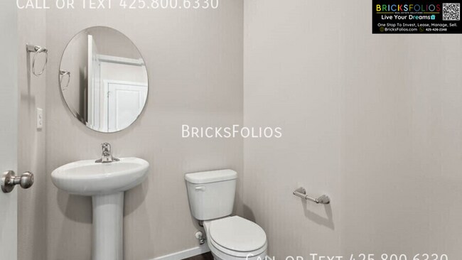 Building Photo - Welcome home to The Berkshire in the heart of Port Orchard