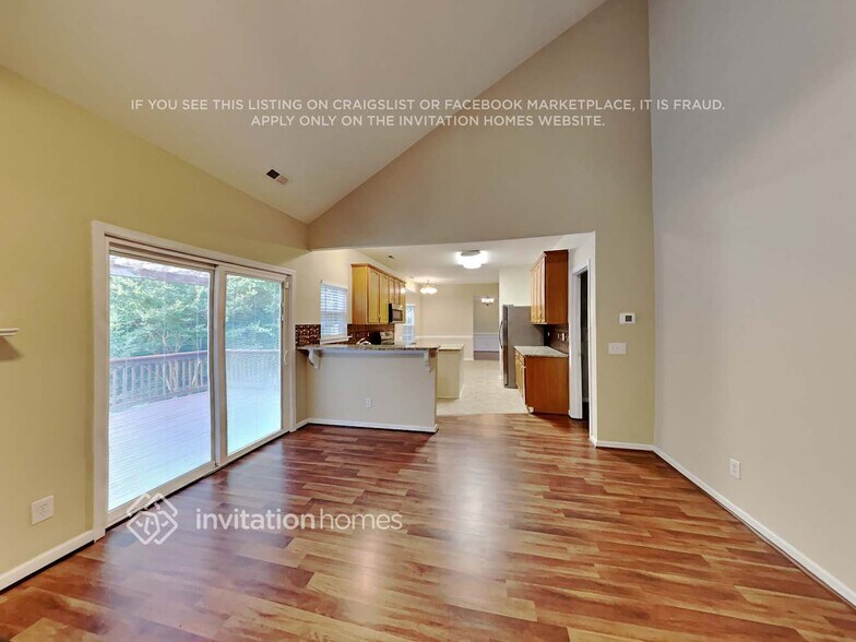 Building Photo - 106 Sandreed Dr