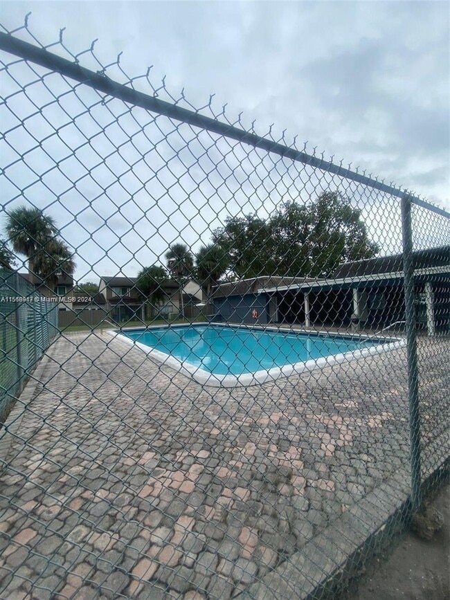 Building Photo - 7351 W Sunrise Blvd