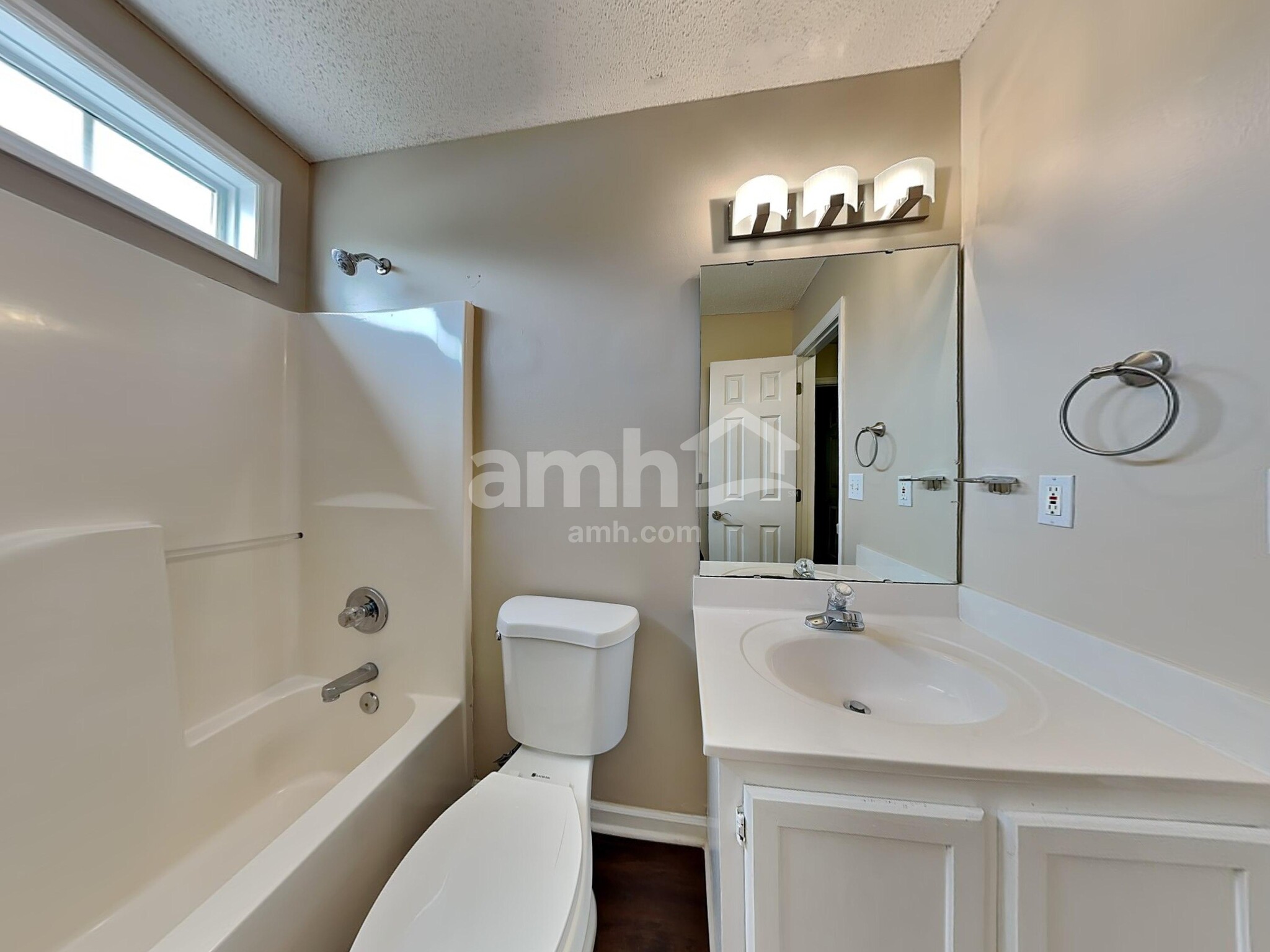 Building Photo - 3111 Brookrun Dr