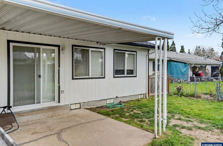 Building Photo - 1920 16th Ave SE