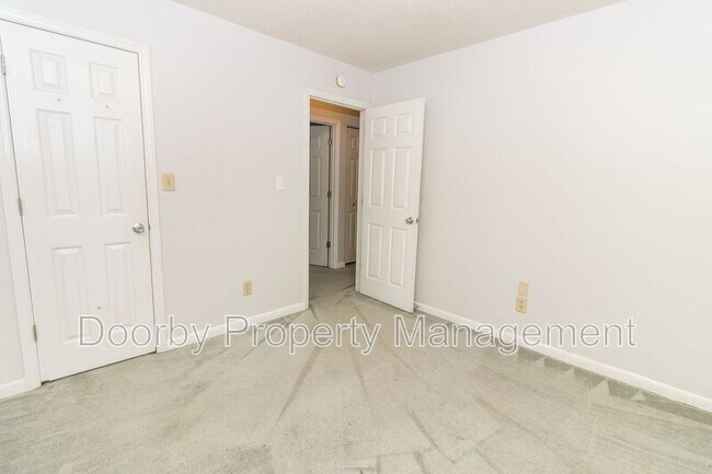 Building Photo - 6312 Harrison Ooltewah Rd