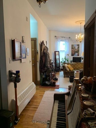 Building Photo - 89 E Brookline St