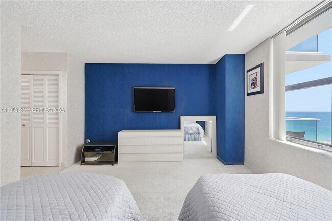 Building Photo - 9801 Collins Ave