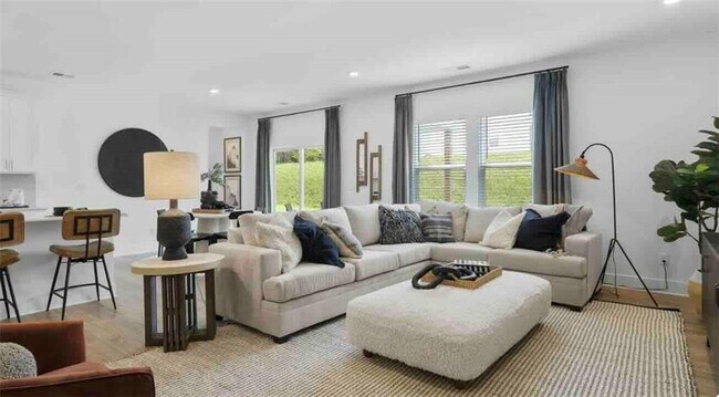 Building Photo - 555 Red Dragon Dr