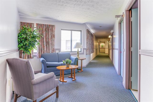 Building Photo - 10 Kellogg Rd