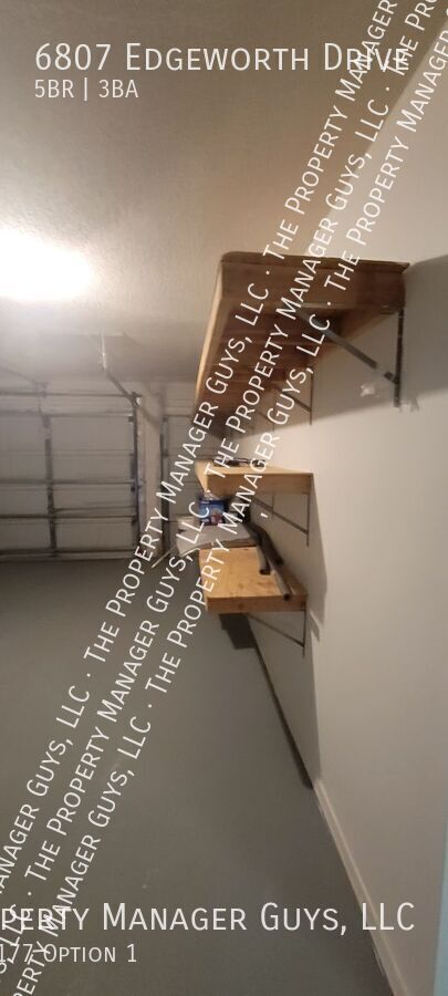 Building Photo - 6807 Edgeworth Dr