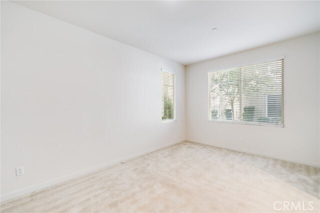 Building Photo - 582 Cultivate