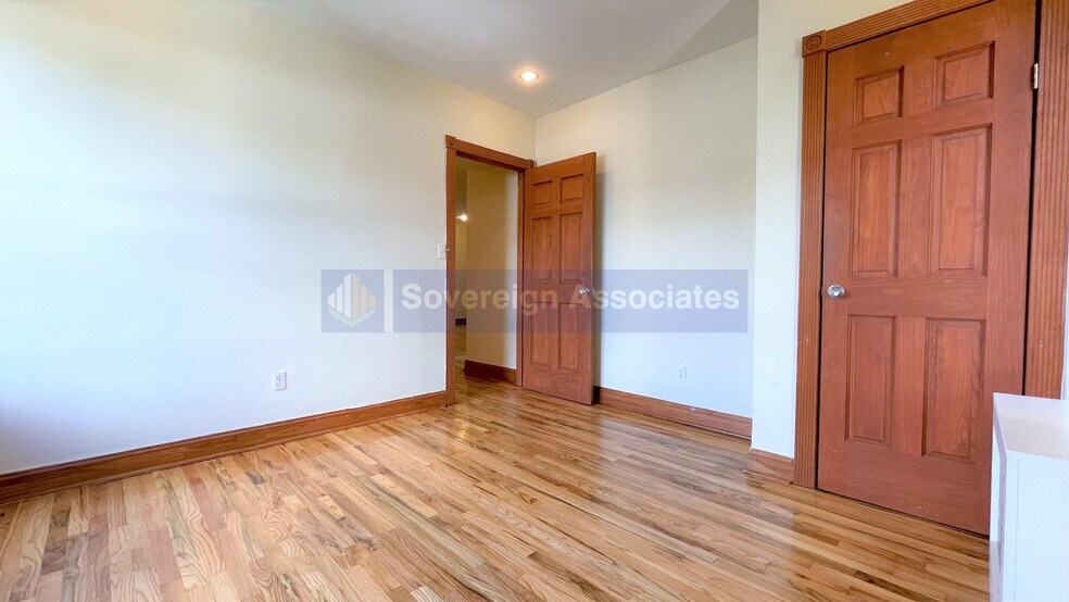 Building Photo - 289 Convent Ave