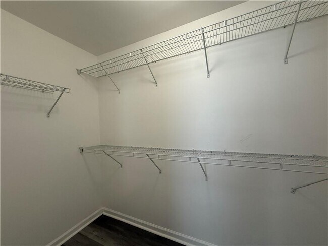 Building Photo - 1631 Gardner Park Ct
