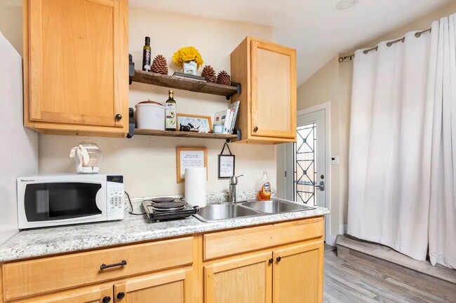 Kitchenette with all cookware and dishware - 842 Tahoe Keys Blvd