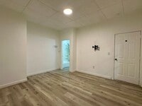 Building Photo - 35 Lincoln St