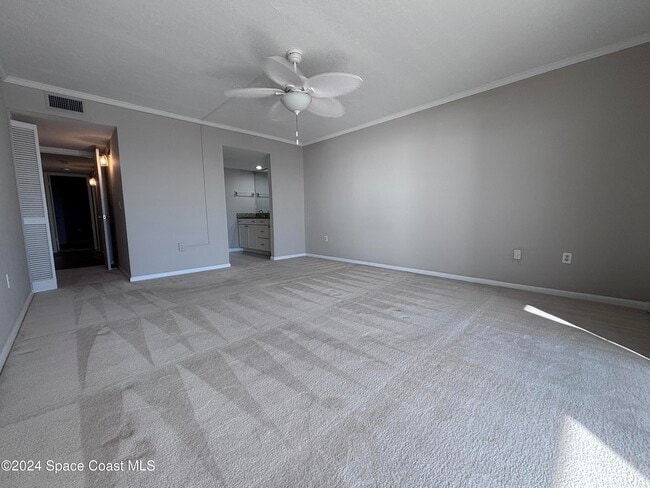 Building Photo - 155 Jimmy Buffett Mem Hwy