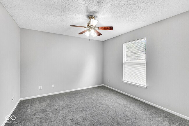 Building Photo - 12254 Maize Dr