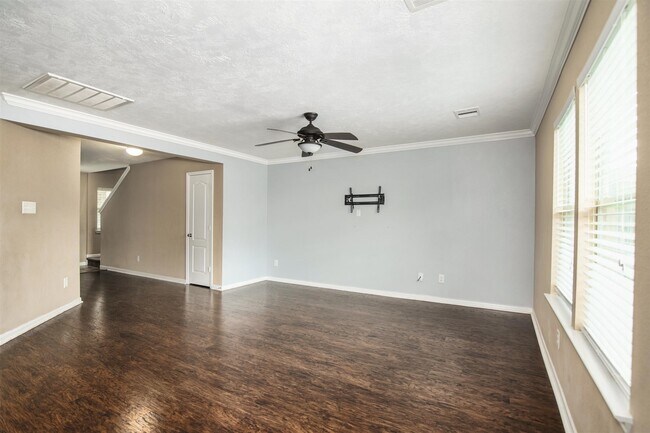 Building Photo - 10447 Harbor Canyon Dr