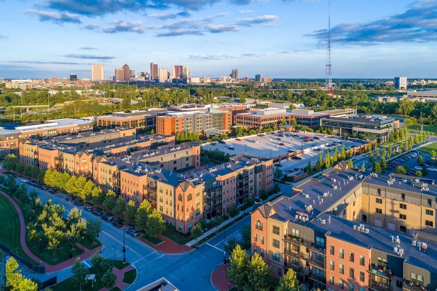 Primary Photo - Apartments at the Yard