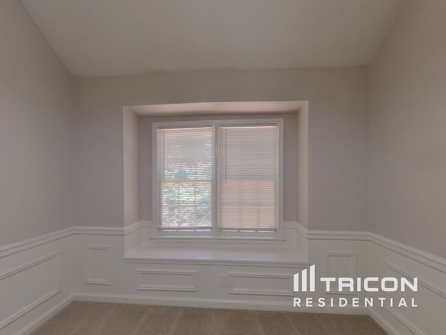 Building Photo - 7057 Wind Run Way