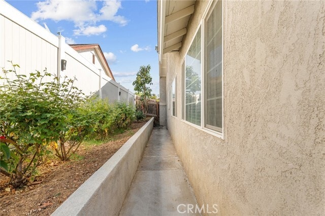 Building Photo - 6227 Cross River Dr