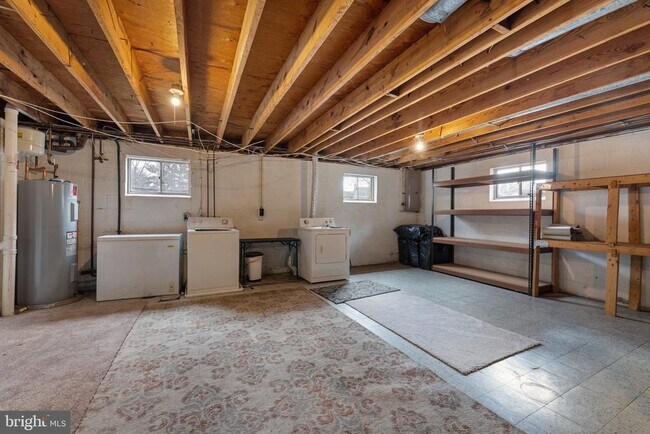 Building Photo - 12 Earlybird Ave