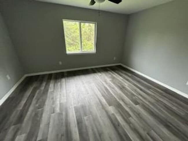 Building Photo - Duplex for rent