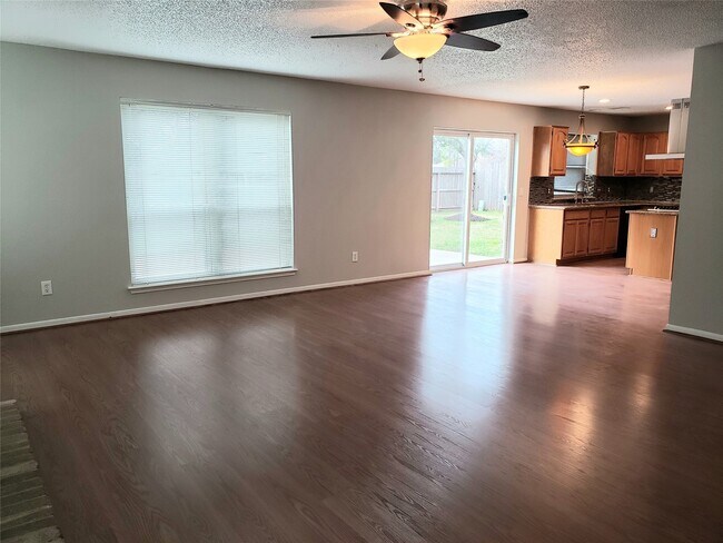 Building Photo - 8714 Warrenford Dr