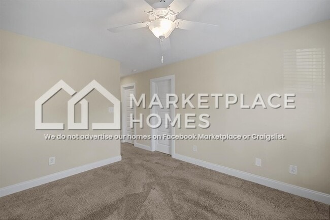 Building Photo - 2219 Perrins Ln