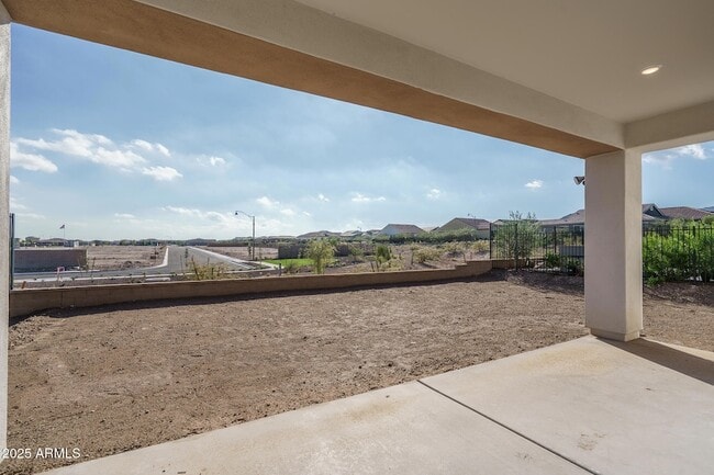 Building Photo - 20607 W Rancho Dr