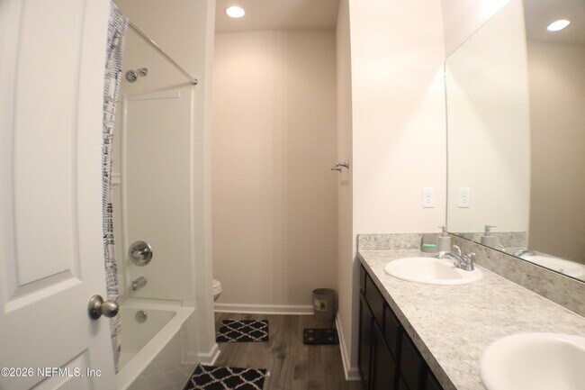 Building Photo - 5132 Sawmill Pt Wy