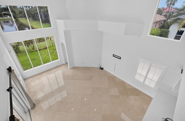Building Photo - 9511 Savona Winds Dr