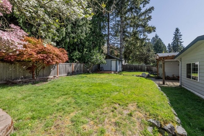 Building Photo - 3Bd/2Ba Kenmore House