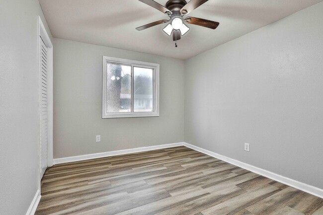 Building Photo - Cozy 3bd/1ba in Hampton.