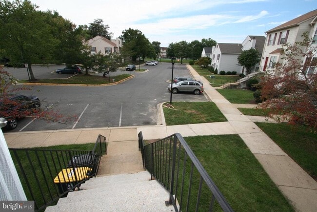Building Photo - 124 Azalea Ct