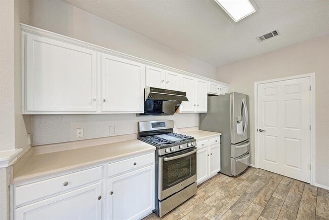 Building Photo - 3511 Rock Shelf Ln