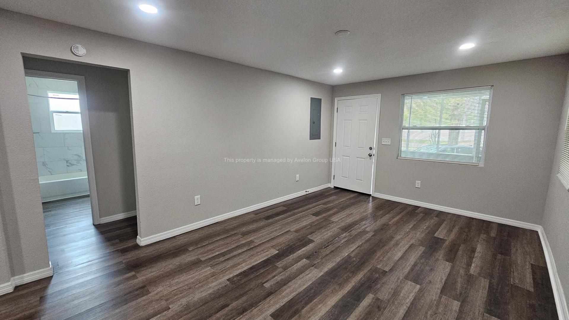 Building Photo - 10875 Biscayne Blvd