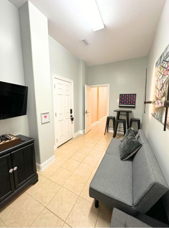 Building Photo - 306 Sea Star Cir