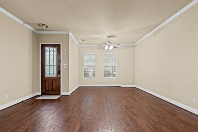 Building Photo - 1209 N Bishop Ave