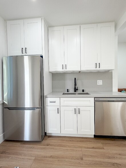 Building Photo - 1642 Madison Ave