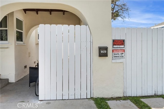 Building Photo - 9427 S 2nd Ave