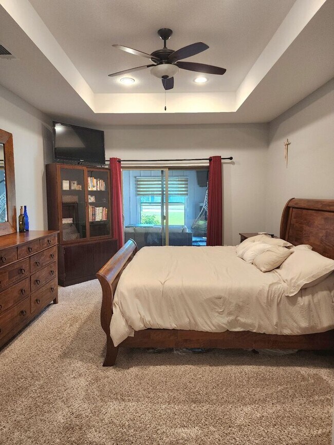Building Photo - Luxurious 3 Bedroom, 2 Bath Home in the Ex...