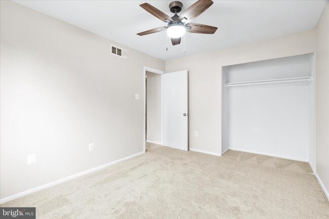 Building Photo - 5842 Holly Hock Pl