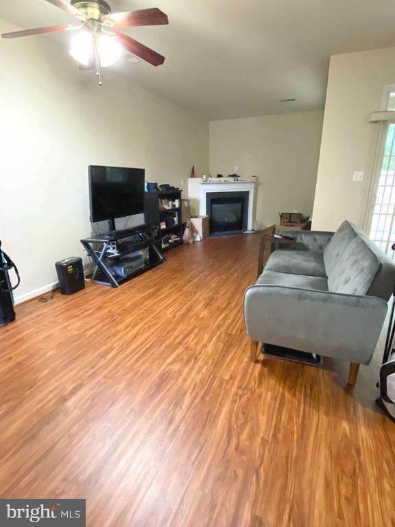 Building Photo - 12646 Heron Ridge Dr