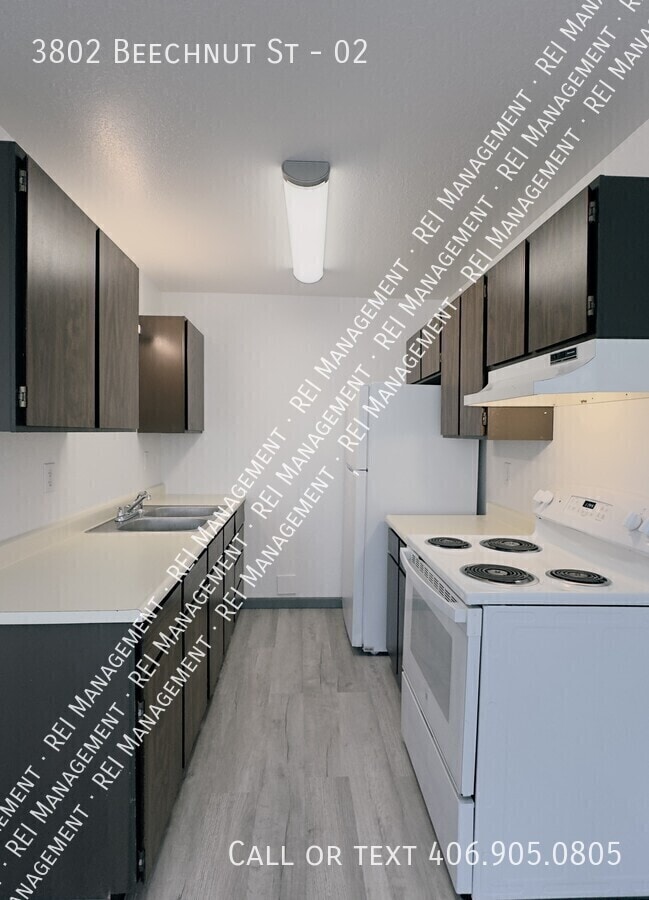 Building Photo - 3802 Beechnut St