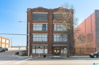 Building Photo - 2329 1st Ave N