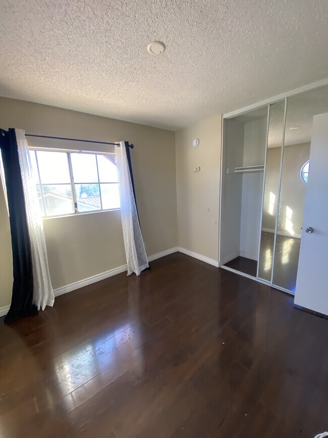 Building Photo - 16502 Mango Way